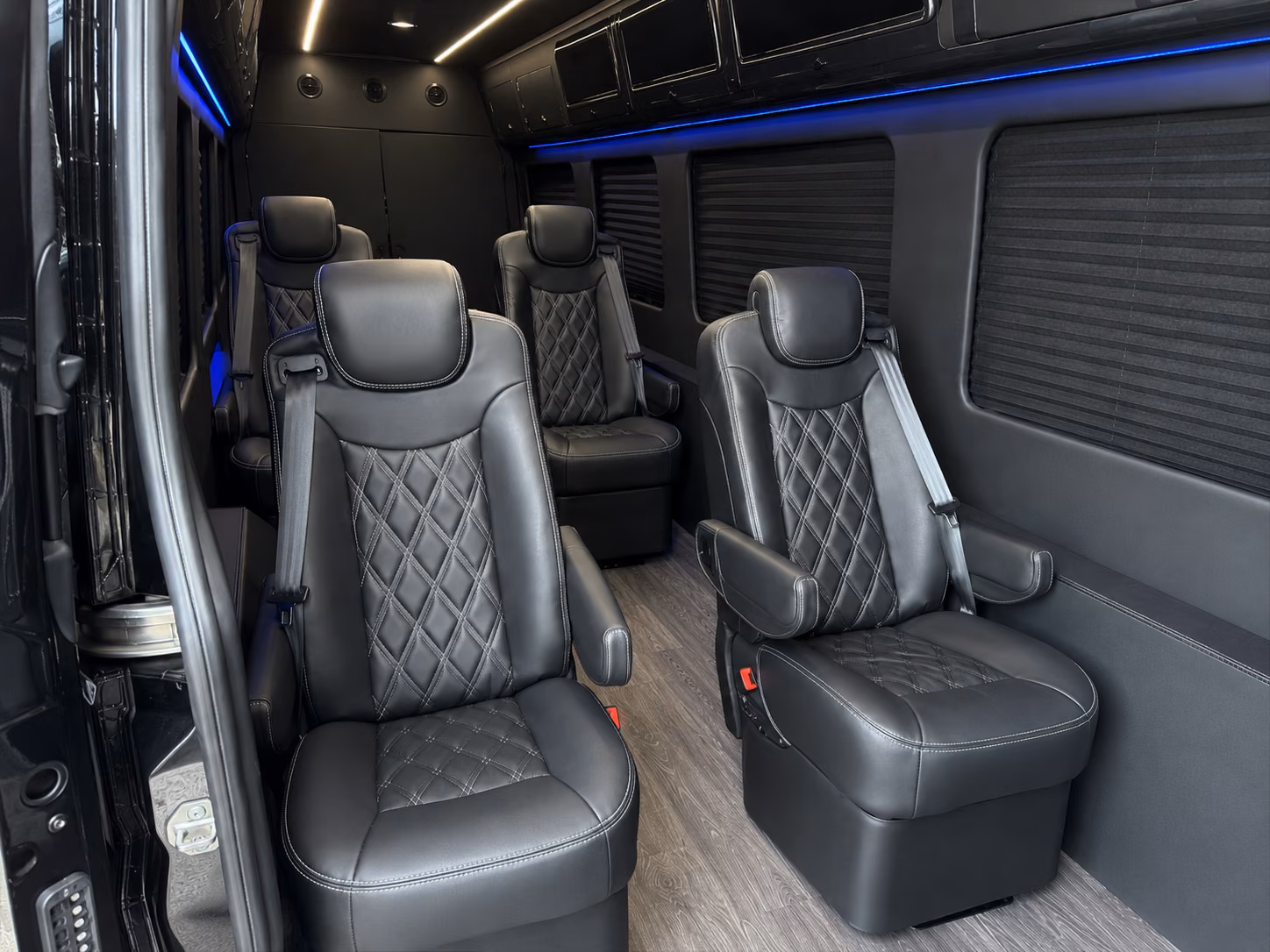 richmond 10 passenger sprinter van interior
