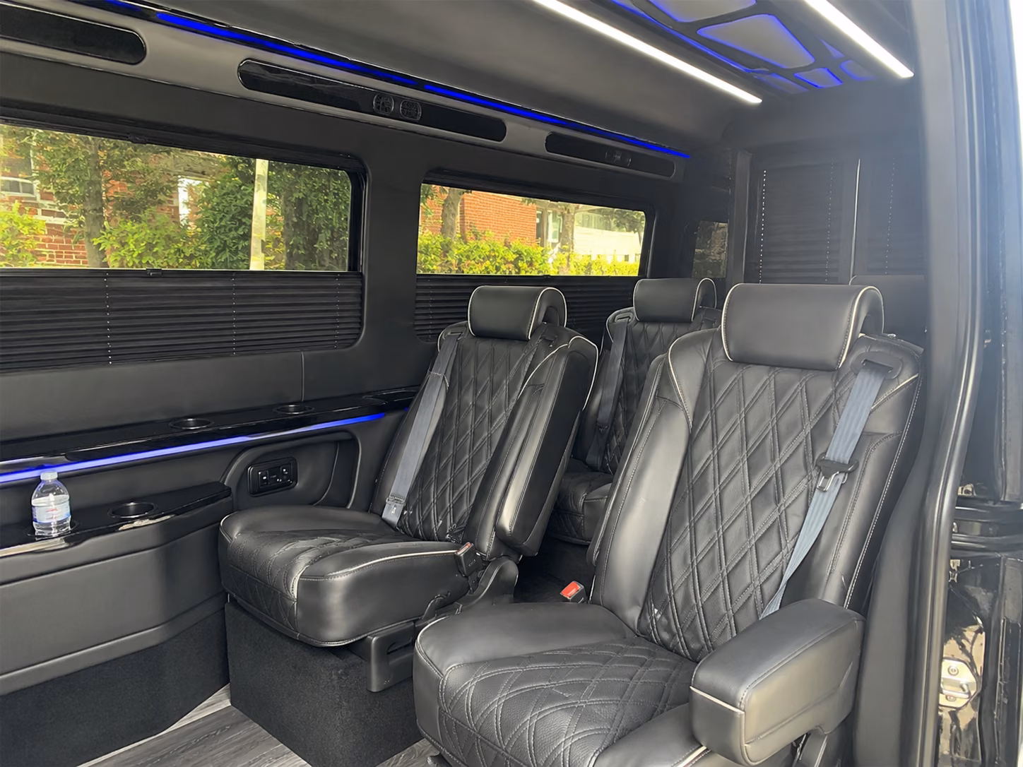 richmond 20 passenger sprinter van inside